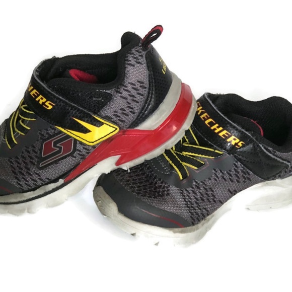 boys sneakers size 6